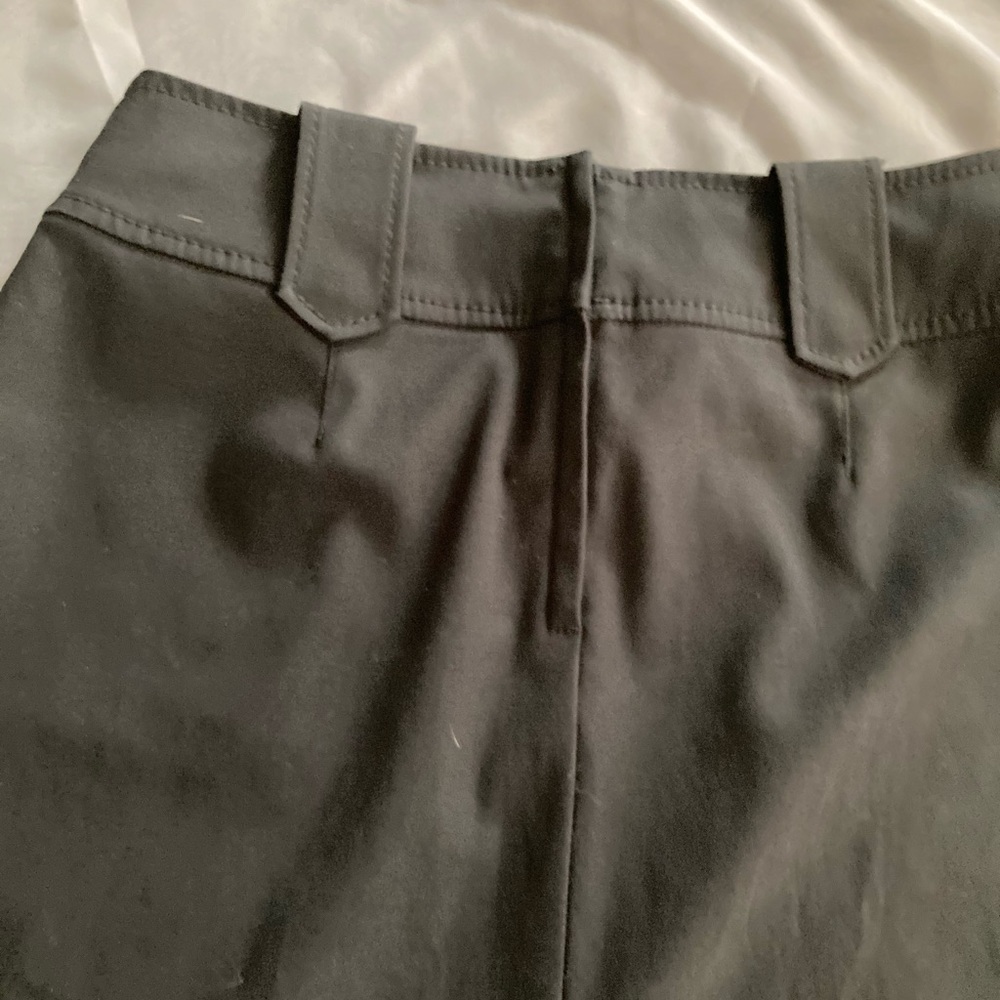 Black skirt - Picture 6 of 11